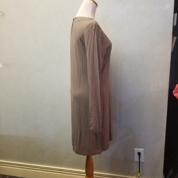 Venus long sleeve studded cutout dress size M (X10) - Picture 7 of 9